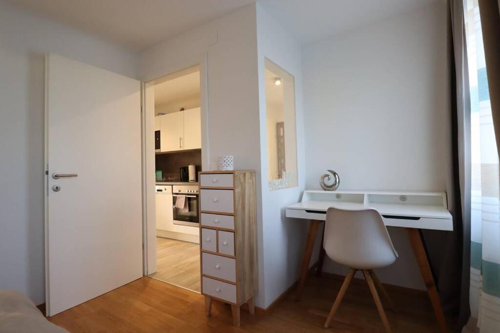 Brilliant View: Balcony Home, Modern, Stylish And Newly Renovated Vienna Exterior photo